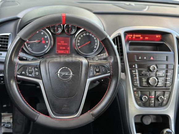 İLK SAHİBİNDEN HATASIZ SERVİS BAKIMLI OPEL ASTRA