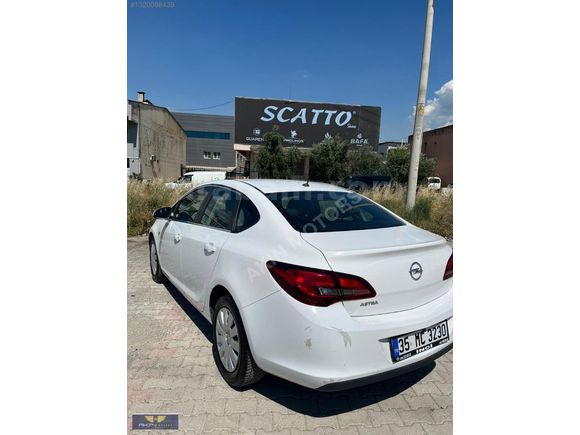 2015 Opel Astra j 1.6 benzin edition plus