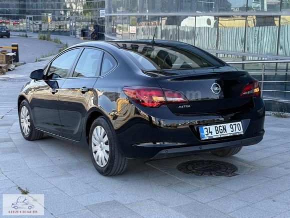 2017 OPEL ASTRA 30 binde LPG HATASIZ BOYASIZ TRAMERSİZ