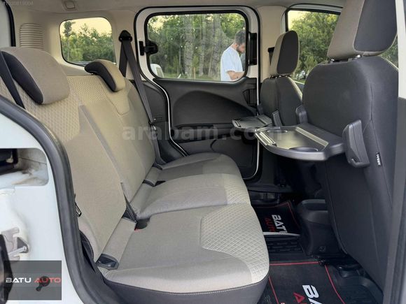 BATU AUTO'DAN 2016 FORD TOURNEO COURİER 1.6TDCİ TİTANİUM PLUS