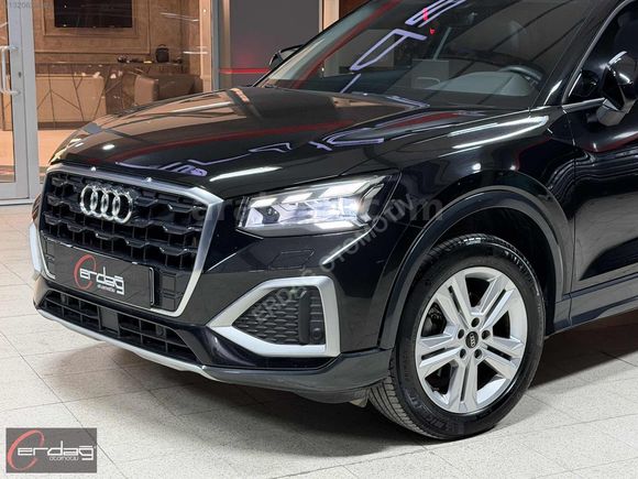 ERDAĞ'DAN 2024 AUDİ Q2 35 TFSİ ADVANCED BOYASIZ CAM TAVANLI