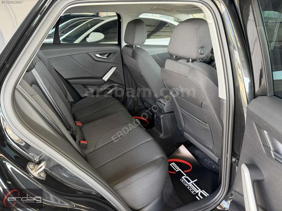 ERDAĞ'DAN 2024 AUDİ Q2 35 TFSİ ADVANCED BOYASIZ CAM TAVANLI