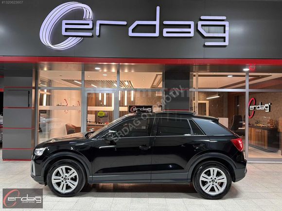 ERDAĞ'DAN 2024 AUDİ Q2 35 TFSİ ADVANCED BOYASIZ CAM TAVANLI