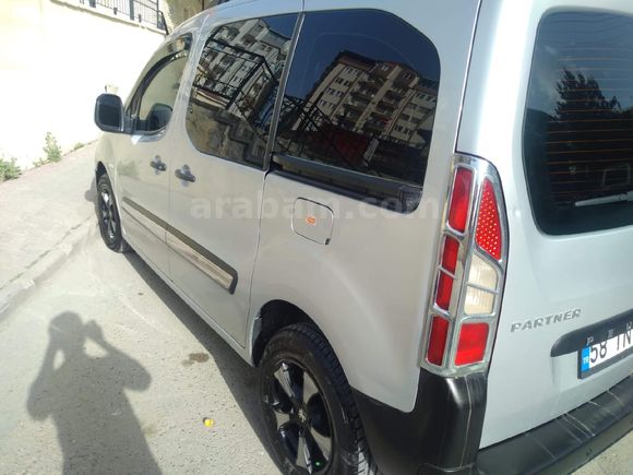 Sahibinden Peugeot Partner 2012 Model