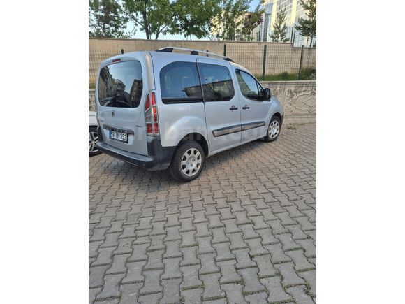 Sahibinden Peugeot Partner 2012 Model