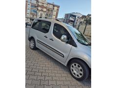 Sahibinden Peugeot Partner 1.6 HDI Allure 2012 Model