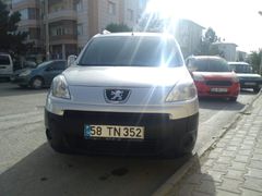 Sahibinden Peugeot Partner 1.6 HDI Allure 2012 Model
