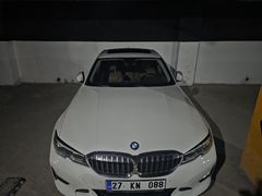 Sahibinden BMW 3 Serisi 320i First Edition Luxury Line 2020 Model  139.500 km Beyaz