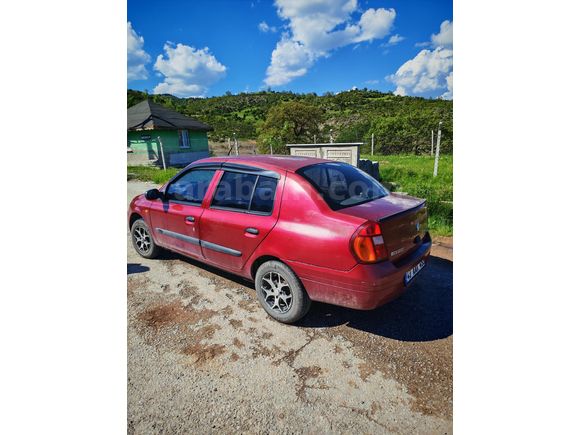 Sahibinden Renault Clio 1.4 RNA 2000 Model