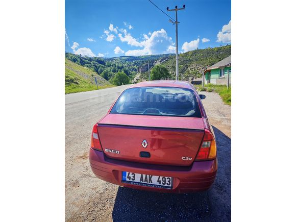 Sahibinden Renault Clio 1.4 RNA 2000 Model