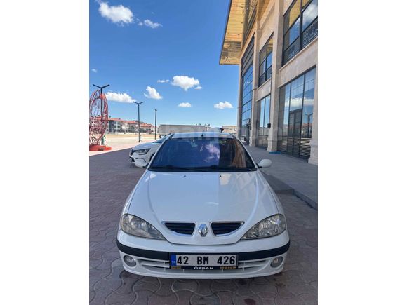 Sahibinden Renault Megane 1.6 Dynamique 2003 Model 