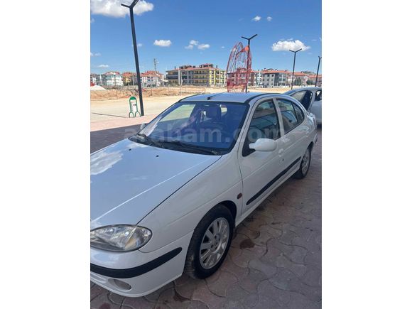 Sahibinden Renault Megane 1.6 Dynamique 2003 Model 