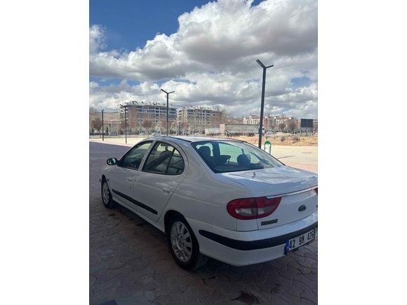 Sahibinden Renault Megane 1.6 Dynamique 2003 Model 