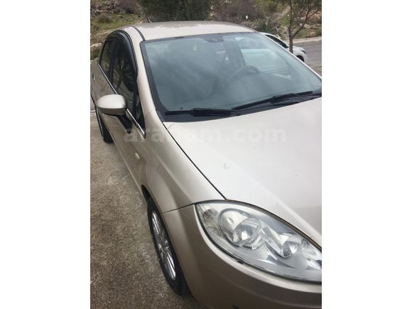 Sahibinden Fiat Linea 1.3 Multijet Active Plus 2011 Model  110.000 km Bej
