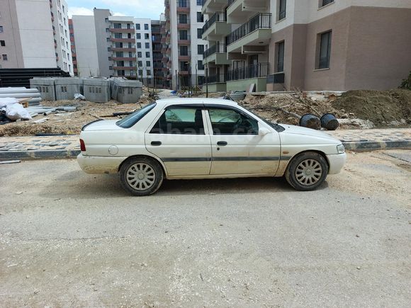 Sahibinden Ford Escort 1.3 CL 1997 Model