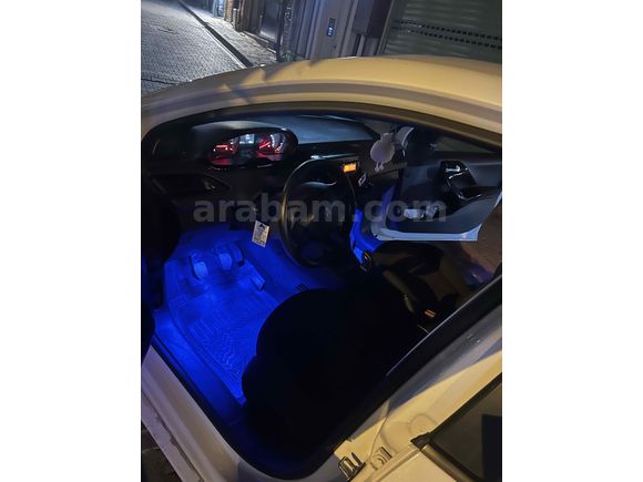 Sahibinden Peugeot 208 1.0 VTi Access 2014 Model 