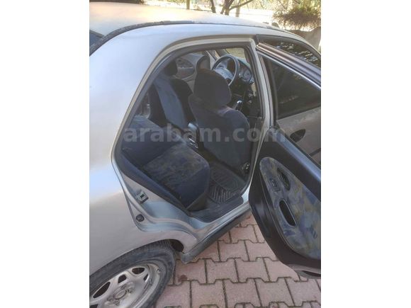 Sahibinden Mitsubishi Carisma 1.6 GLX 1999 Model 