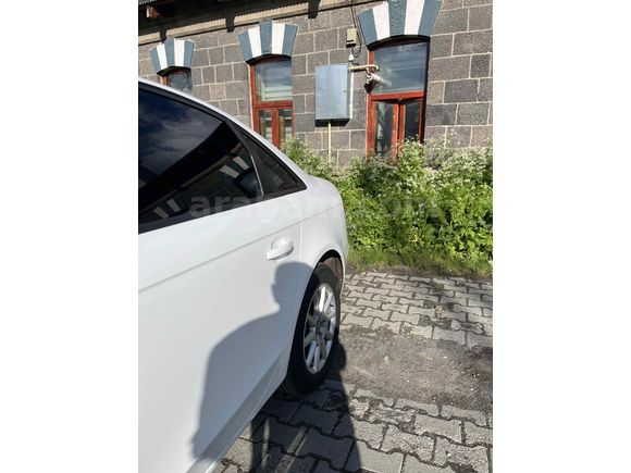 Sahibinden Audi A4 Sedan 2.0 TDI 2015 Model 