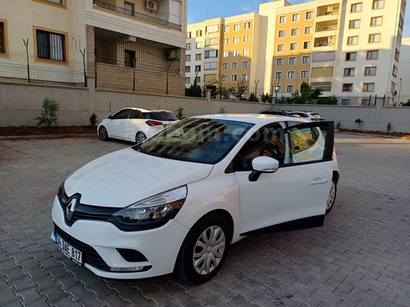 Doktordan kazasız Clio 0.9 TCe Joy 2020 Model 