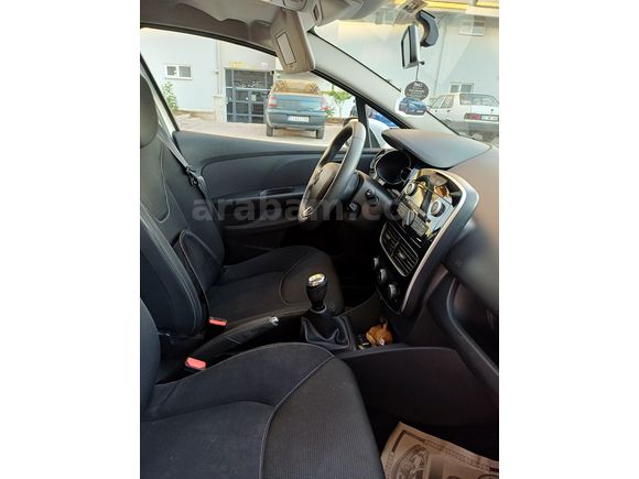 Doktordan kazasız Clio 0.9 TCe Joy 2020 Model 