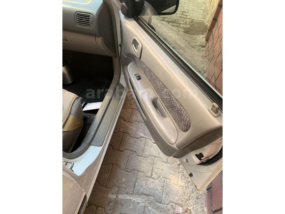 Sahibinden Toyota Corolla 1.6 Terra 2000 Model 