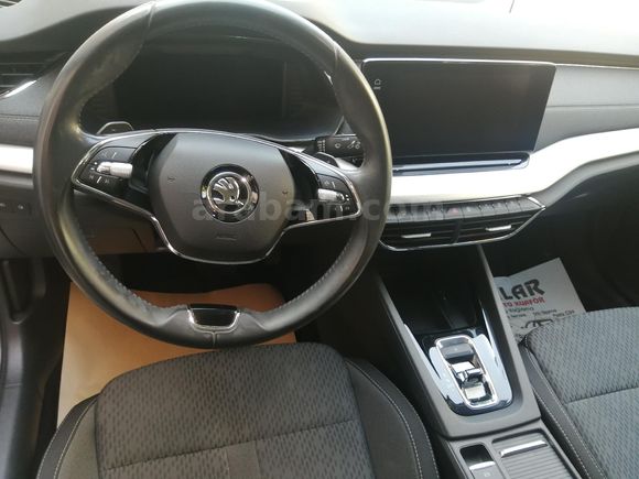 Sahibinden Skoda Octavia 1.5 e-Tec Premium 2021 Model