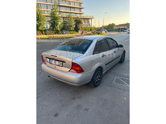 Sahibinden Ford Focus 1.6 Ambiente 2000 Model