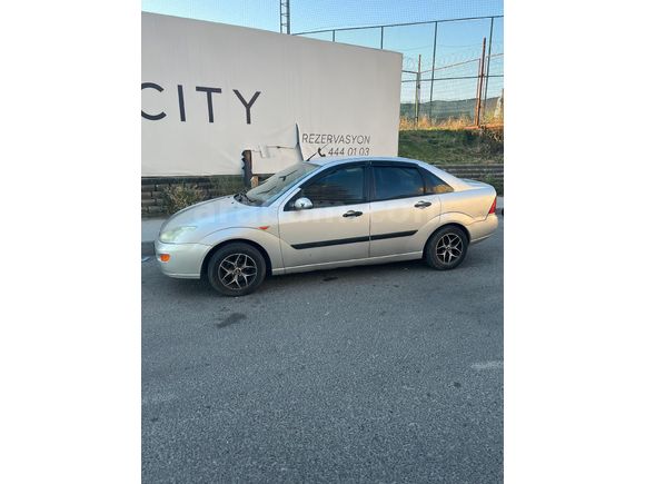 Sahibinden Ford Focus 1.6 Ambiente 2000 Model