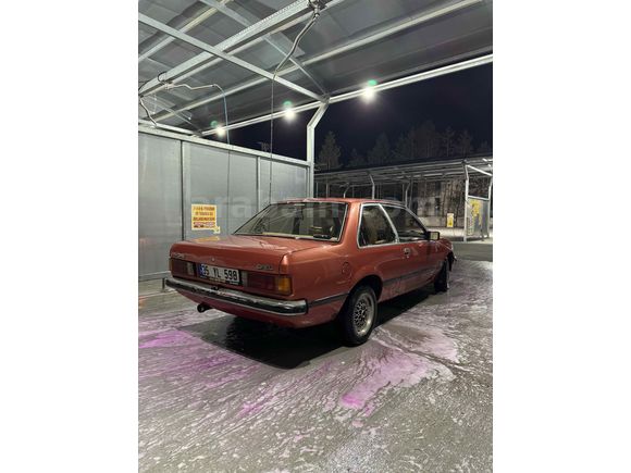 Sahibinden Opel Rekord 2.0 1980 Model 
