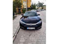 Honda Civic 1.6i VTEC Executive 2018 Model en full paket üst modeller ile takas olur.