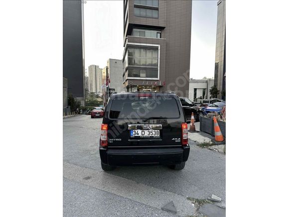 Sahibinden Dodge Nitro 2.8 CRD SXT 2008 Model 