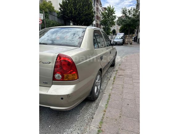 Sahibinden Hyundai Accent 1.5 CRDi Admire 2006 model 210.000kmde