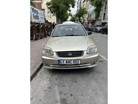 Sahibinden Hyundai Accent 1.5 CRDi Admire 2006 model 210.000kmde