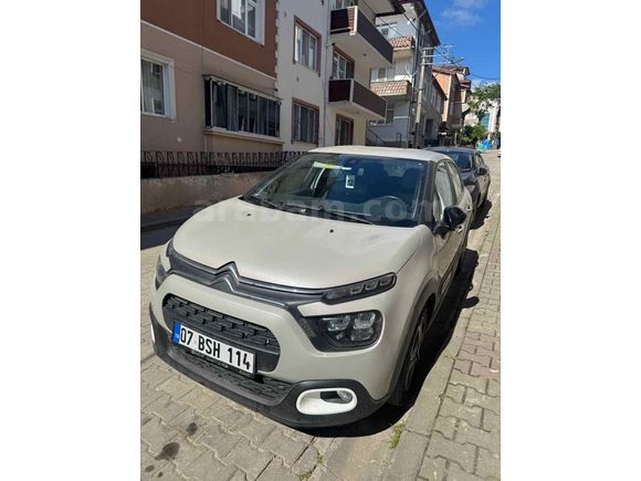 Hatasız triger ağır bakımları yapılmış
Citroen C3 1.2 PureTech Feel Bold 2024 Model 