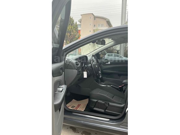 Sahibinden otomatik Ford Focus 1.6 Titanium  2011 Model 