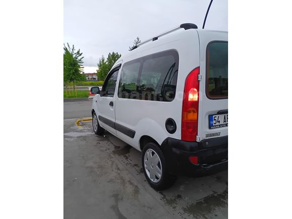 Sahibinden Yeni Muayeneli Renault Kangoo 1.5 dCi Expression 2005 Model