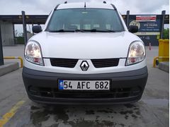 Sahibinden Yeni Muayeneli Renault Kangoo 1.5 dCi Expression 2005 Model