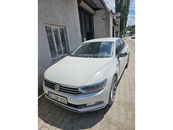 2016 Model Passat temiz bakımlı