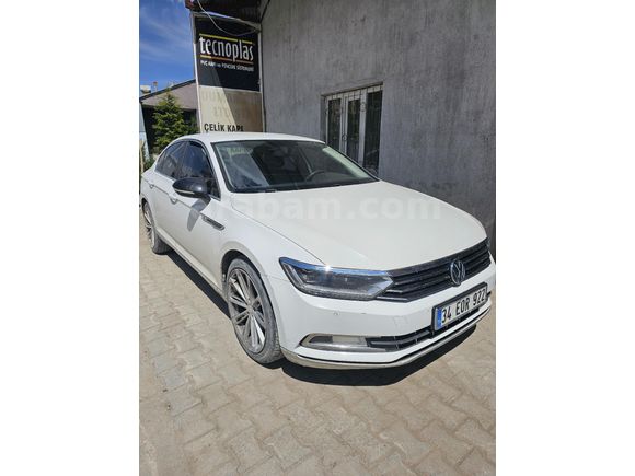 2016 Model Passat temiz bakımlı