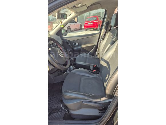 Sahibinden Renault Clio 1.5 dCi Night & Day 2012 Model 
