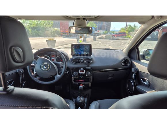 Sahibinden Renault Clio 1.5 dCi Night & Day 2012 Model 