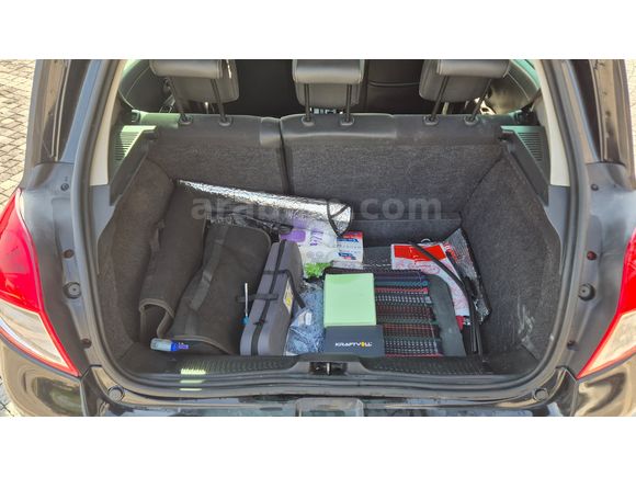 Sahibinden Renault Clio 1.5 dCi Night & Day 2012 Model 