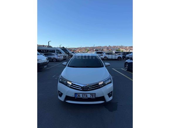 AcilllSahibinden Toyota Corolla 1.4 D-4D Premium 2015 Model 