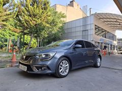 SAHİBİNDEN TEMİZ DEĞİŞENSİZ MEGANE 4