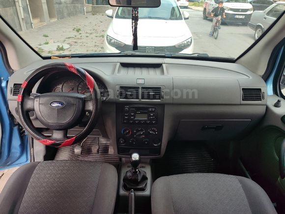 Sahibinden Ford Tourneo Connect 1.8 TDCI K210S 2004 Model İstanbul