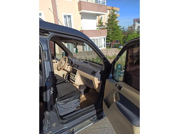 Sahibinden Ford Transit Connect  2008 Model  217.000 km Füme