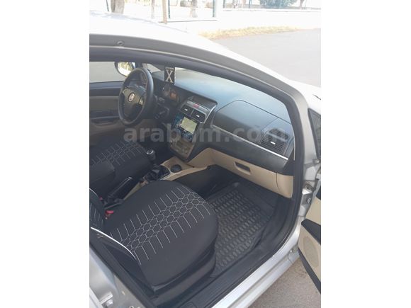 Sahibinden Fiat Linea 1.3 Multijet Emotion  2009 Model  286.000 km Gri