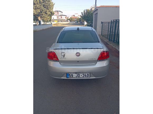 Sahibinden Fiat Linea 1.3 Multijet Emotion  2009 Model  286.000 km Gri