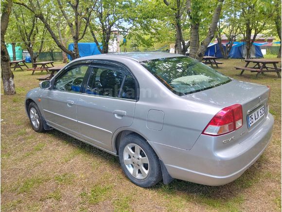 Sahibinden Honda Civic 1.6i VTEC LS 2003 Model