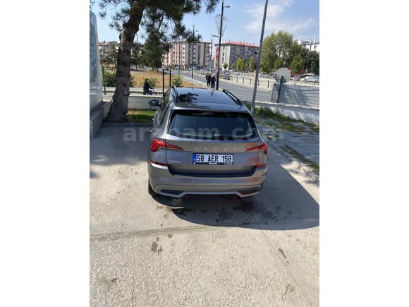 Sahibinden Skoda Kamiq 1.5 TSI Premium 2022 Model  68.500 km Gri